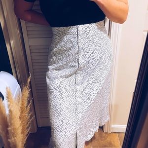 Old navy polka dot skirt